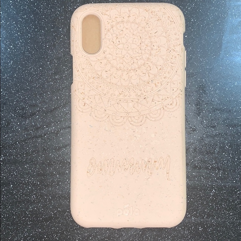 NEVER BEEN ISED Pela PHONE CASE!!